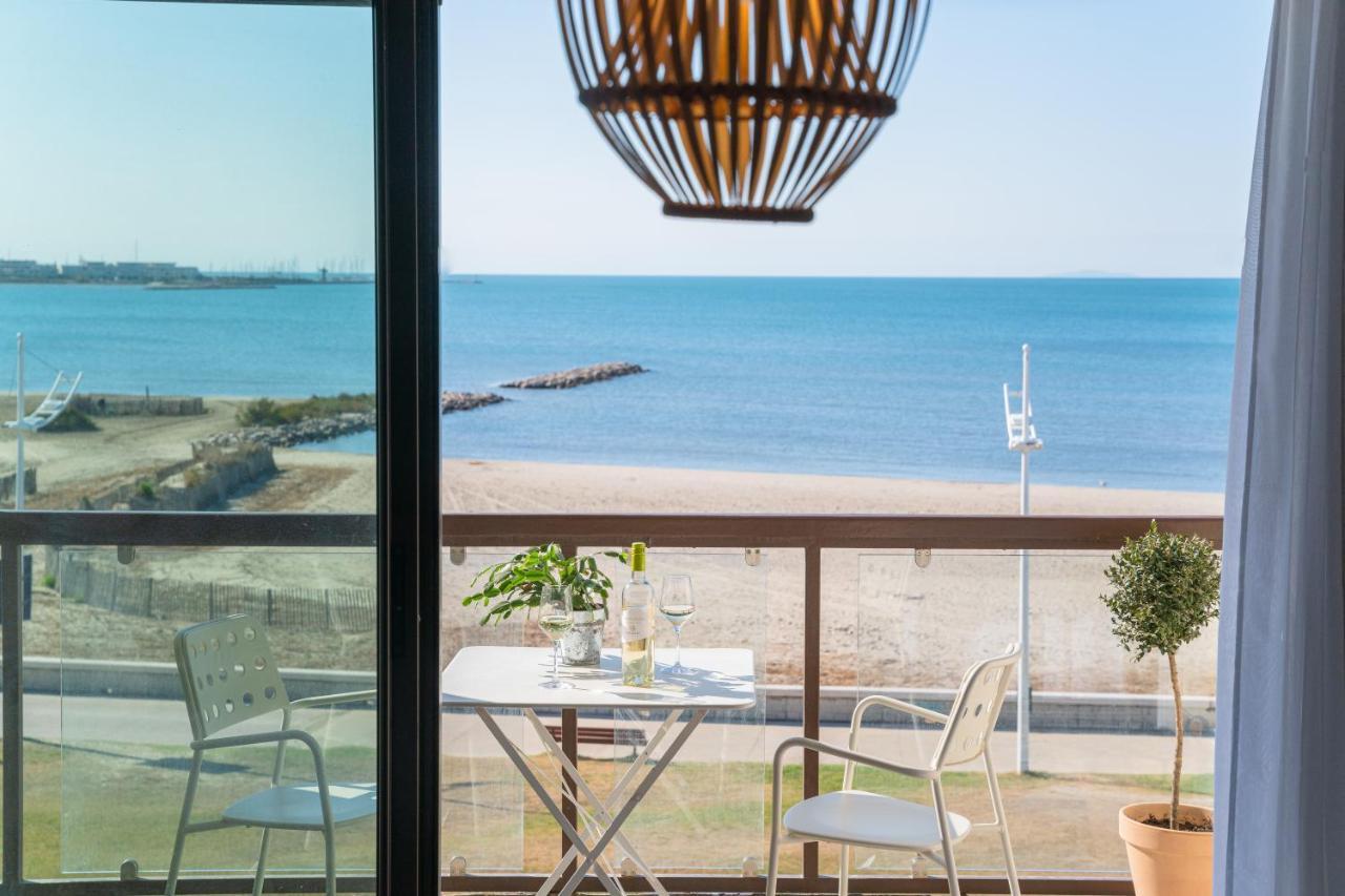 Hotel Cafe Miramar Le Grau-du-Roi Exteriör bild